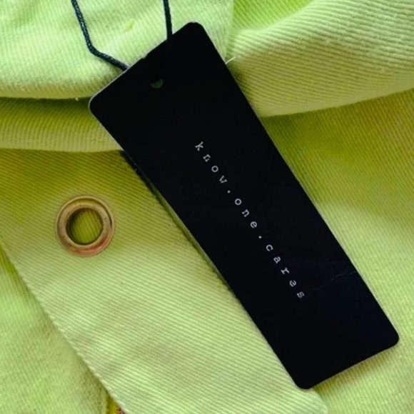 NEW Know One Cares Neon Belted Paper Bag High Waist Fold Over Neon Lime Skirt - Picture 3 of 5